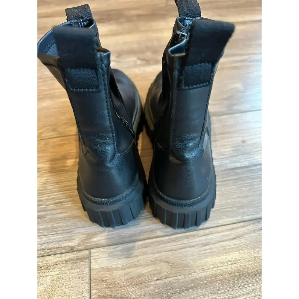 Zara Kids Black Ankle Boots Lug Sole size 3.5 (35)